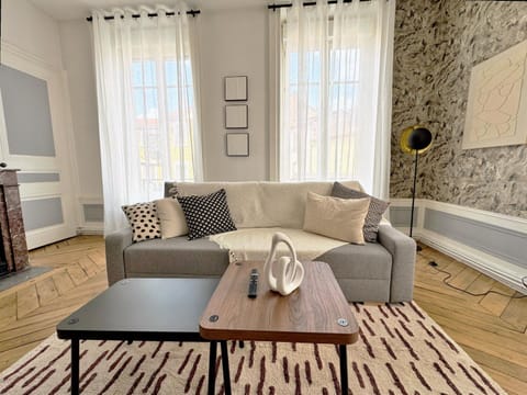 Merengue - Appartement 10 personnes - Check in h24 & Wifi Apartment in Lyon