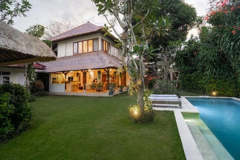 Villa Pande Sanur Beach Side Villa in Denpasar