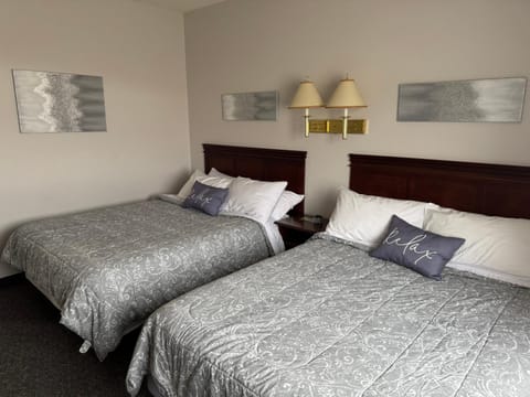 Oakland Express Motel Hotel in Iowa