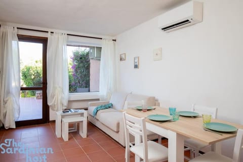 Porto Rotondo- pool and beach Apartment in Porto Rotondo