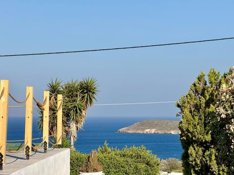 Nearby landmark, Mountain view, Sea view