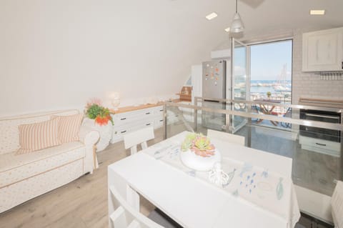 Elman House Apartment in Campania