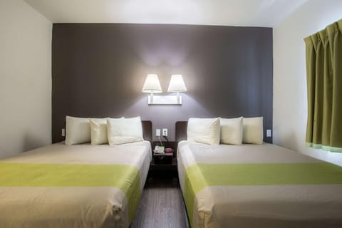 Photo of the whole room, On site