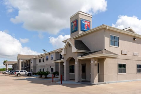 Property building, On site