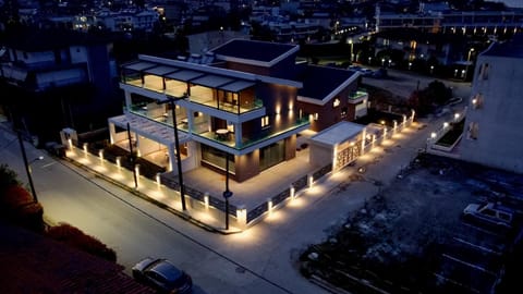 Property building, Location