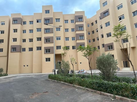 Property building, Street view