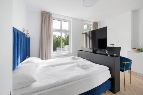 TV and multimedia, Bedroom