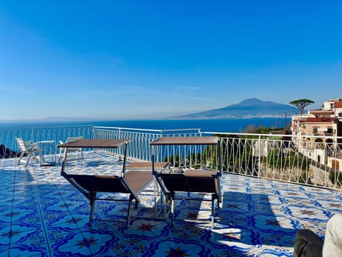 Nearby landmark, Day, Natural landscape, View (from property/room), Balcony/Terrace, Dining area, Mountain view, Sea view