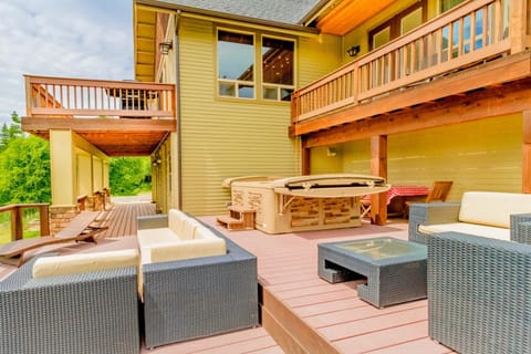 Crest View Lodge House in Cle Elum Lake