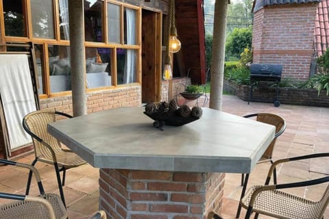 Renovated and Harmonious Cabin in Valle de Bravo Cabin in Valle de Bravo