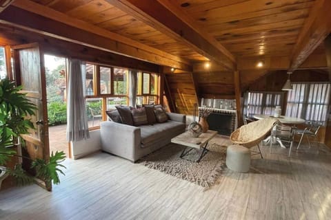 Renovated and Harmonious Cabin in Valle de Bravo Cabin in Valle de Bravo