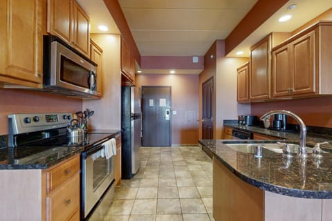 Chula Vista Condo 2444/2446 Full property Apartment in Wisconsin Dells