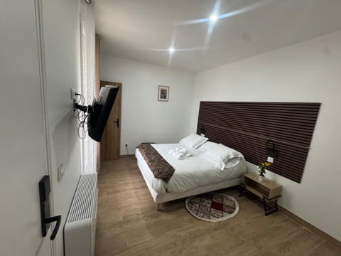 Hôtel du Parc Canal - Stade de France Hotel in Aubervilliers