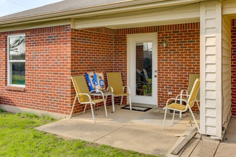 4 Mi to Dtwn Dayton Convenient Condo with Grill Apartment in Dayton