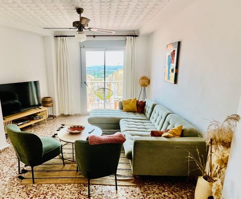 TV and multimedia, Living room, Seating area