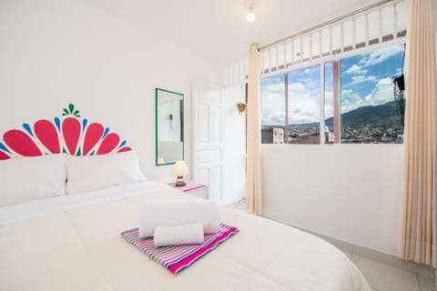 Bed, Natural landscape, Photo of the whole room, Bedroom, Mountain view, towels