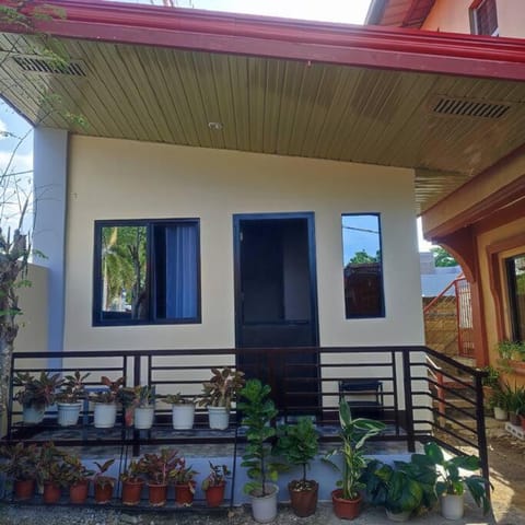 Property building, Balcony/Terrace, Balcony/Terrace