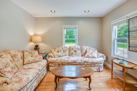 Peaceful Murray Home about 8 Mi to Kentucky Lake! House in Tennessee