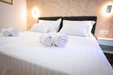 Luxury Rooms Pojta Bed and Breakfast in Split-Dalmatia County