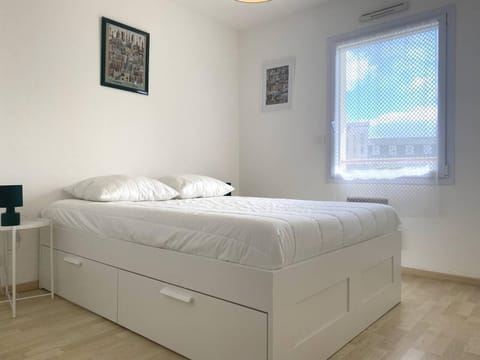 Appartement central avec WIFI, parking à Perros-Guirec - FR-1-368-431 Apartment in Perros-Guirec