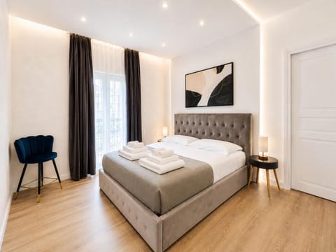 Bed, Balcony/Terrace, Photo of the whole room, Bedroom, towels, wardrobe