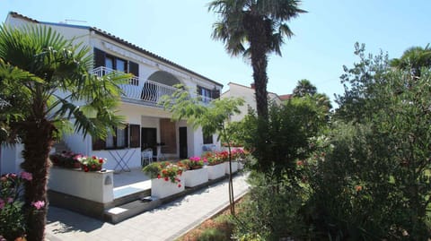 Property building, Summer
