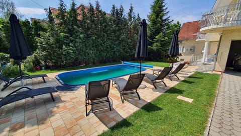 Summer, Swimming pool