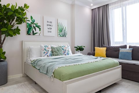 Bed, Living room, Photo of the whole room