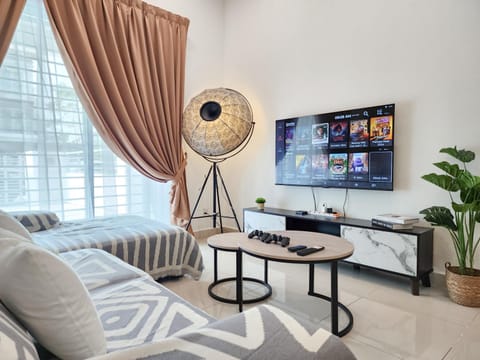 TV and multimedia, Living room, Seating area