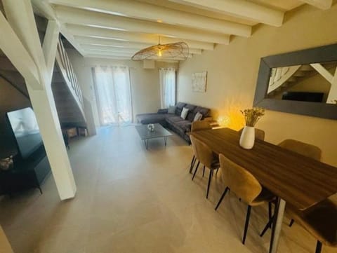 Lou Figoun House in Gréoux-les-Bains