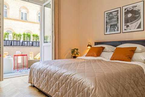 Bed, Bedroom