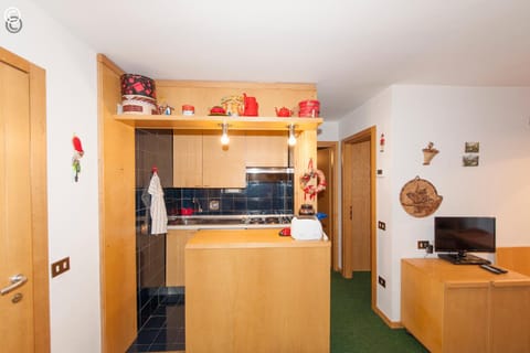 Breuil Cervinia near Funicular Apartment with Private Garage Apartment in Breuil-Cervinia