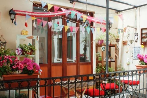 Inner courtyard view