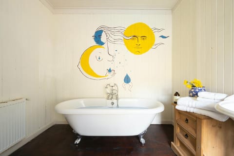 Shepherd's Cottage House in Scotland