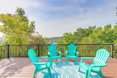 A-Frame Hardy Cabin with Spring River Views! Cabin in Cherokee Village