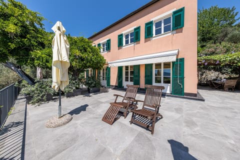 Property building, sunbed