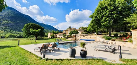 Mountain view, Swimming pool