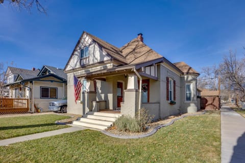 Walk to Dtwn Colorful Cañon City Home with Grill! House in Canon City