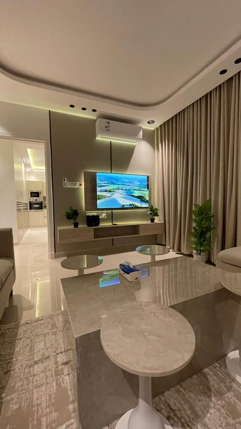 TV and multimedia, Seating area