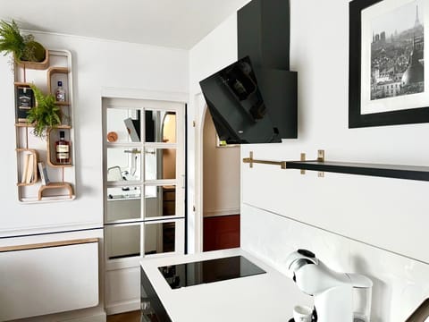 le Boudoir de Longchamp Apartment in Puteaux