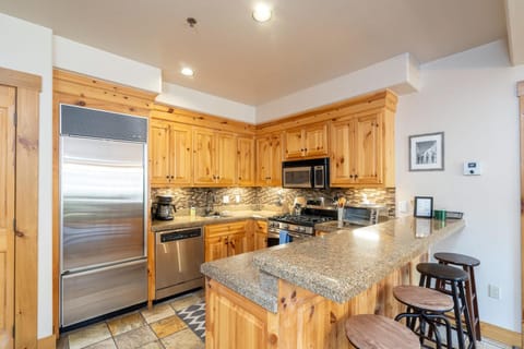 2BR Ski-In, Ski-Out Telluride Condo House in Telluride