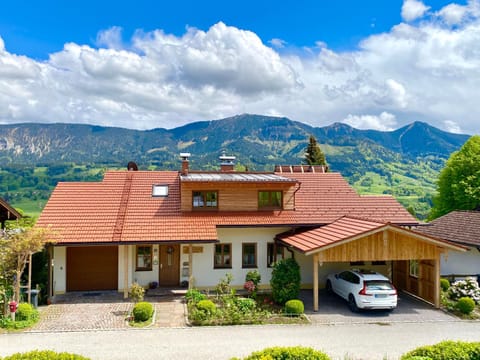 Property building, Natural landscape, Mountain view
