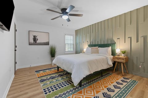 Family-Friendly 2BR Getaway Apartment in Mableton