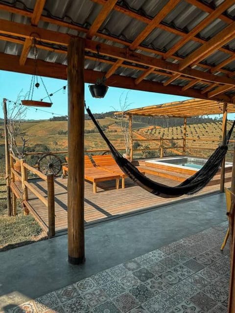Balcony/Terrace, Mountain view