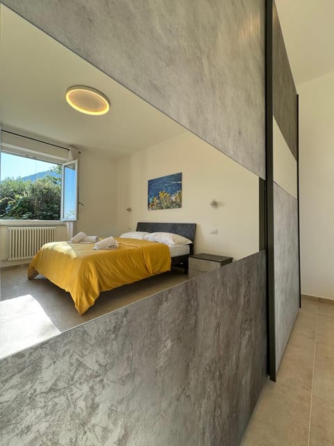 Bed, Kitchen or kitchenette, Photo of the whole room, Bedroom