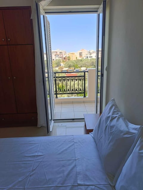 Bed, View (from property/room), Balcony/Terrace, Bedroom