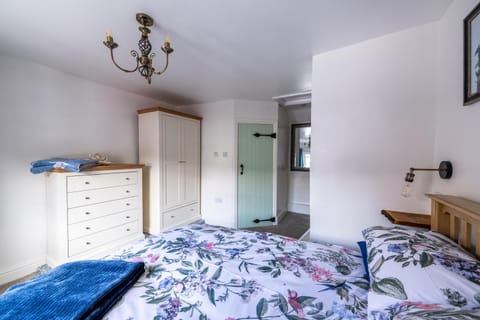 Grade 2 Cottage 1 bedroom, Ludlow centre House in Ludlow