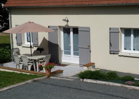 Patio, Facade/entrance, Facade/entrance