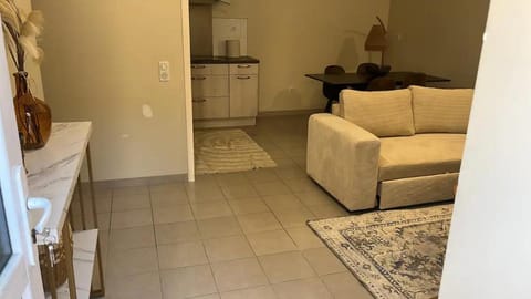 Dream appartement!! spacieux ,calme au rez-de-chaussée Apartment in Bourgogne-Franche-Comté