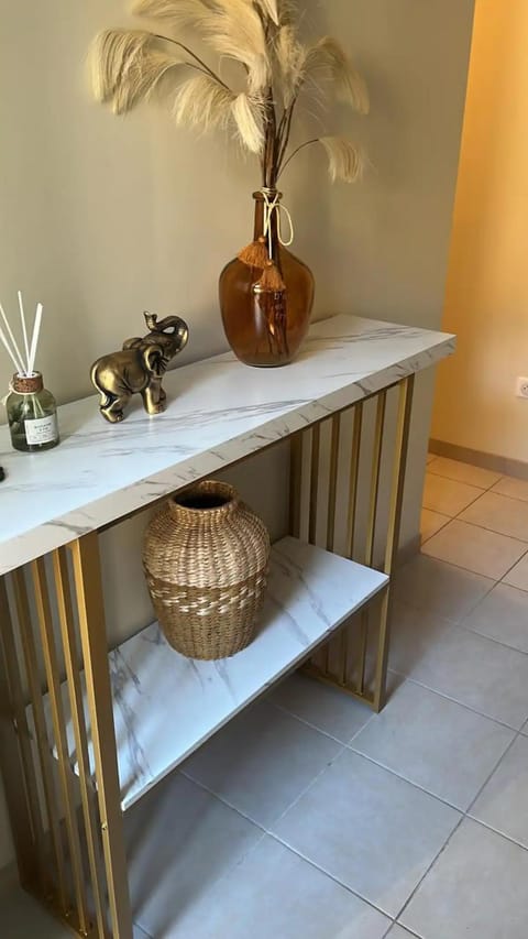 Dream appartement!! spacieux ,calme au rez-de-chaussée Apartment in Bourgogne-Franche-Comté